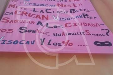 Las viviendas sociales de El Calero abrazan la lucha en Telde contra Visocan (Foto TA)